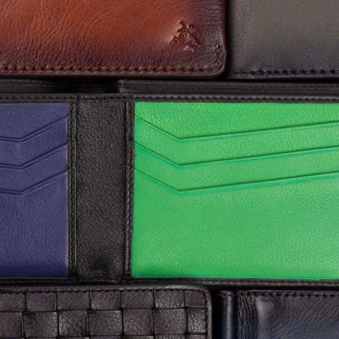 Calvin Klein purse Re-Lock Z / A Wallet Aurora Red | Buy bags, purses &  accessories online | modeherz